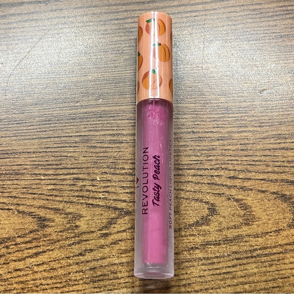 I Love Revolution Tasty Peach Soft Peach Liquid Lipstick